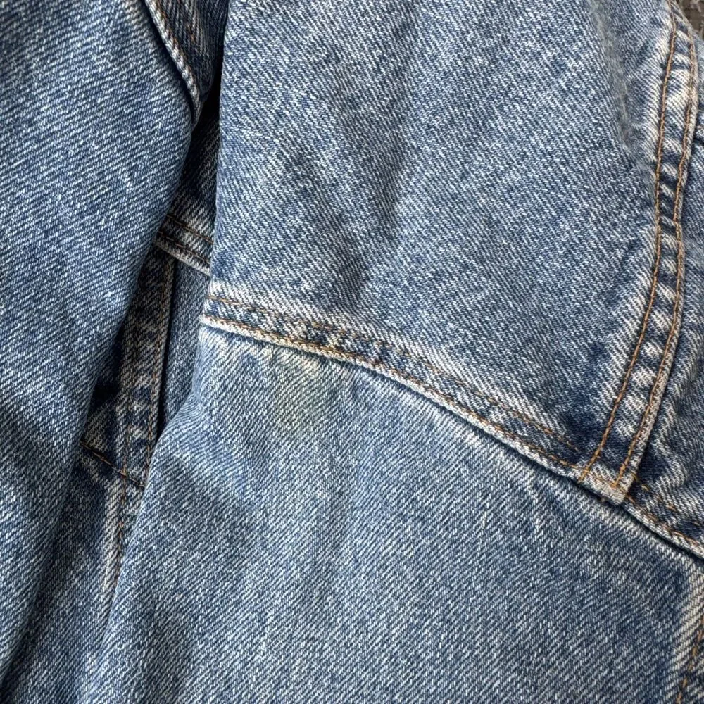 VINTAGE LEVI’S SIZE XL MADE IN USA RED TAB MENS PLAID LINED JEAN JACKET